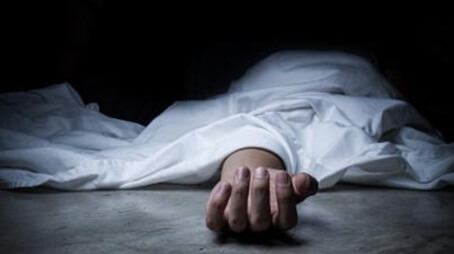مَلَكُ الموتِ الْمُوَكَّل بِقَبْضِ الْأَرْواح